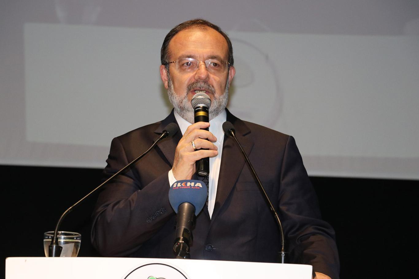 “Peygamberimizin Veda Hutbesinde verdiği mesajlar iyi anlaşılmalıdır” “Peygamberimizin Veda Hutbesinde verdiği mesajlar iyi anlaşılmalıdır”